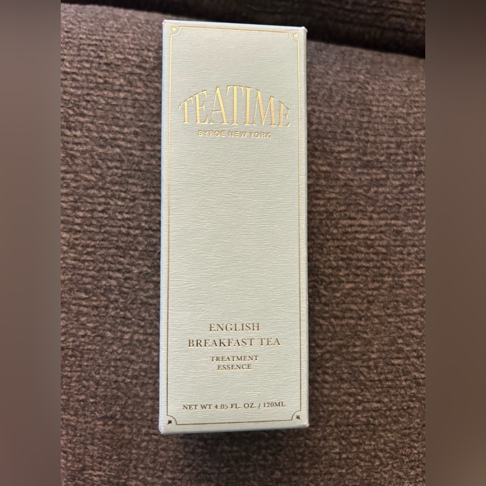 Teatime Byroe New York English breakfast tea.Treatment essence. Plum moisturizer